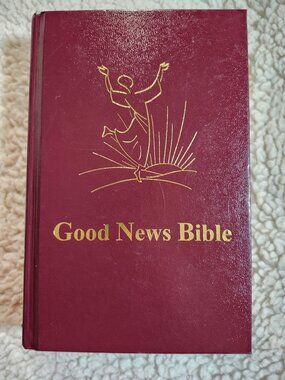 Good News Bible Catholic Edition Hardcover Burgundy GNT Canadian Bible Society